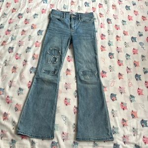 Girls Abercrombie kids light washed jeans